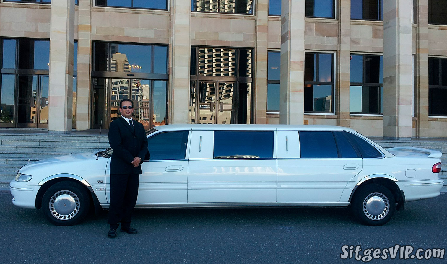 Hire Charter Limo Sitges Barcelona